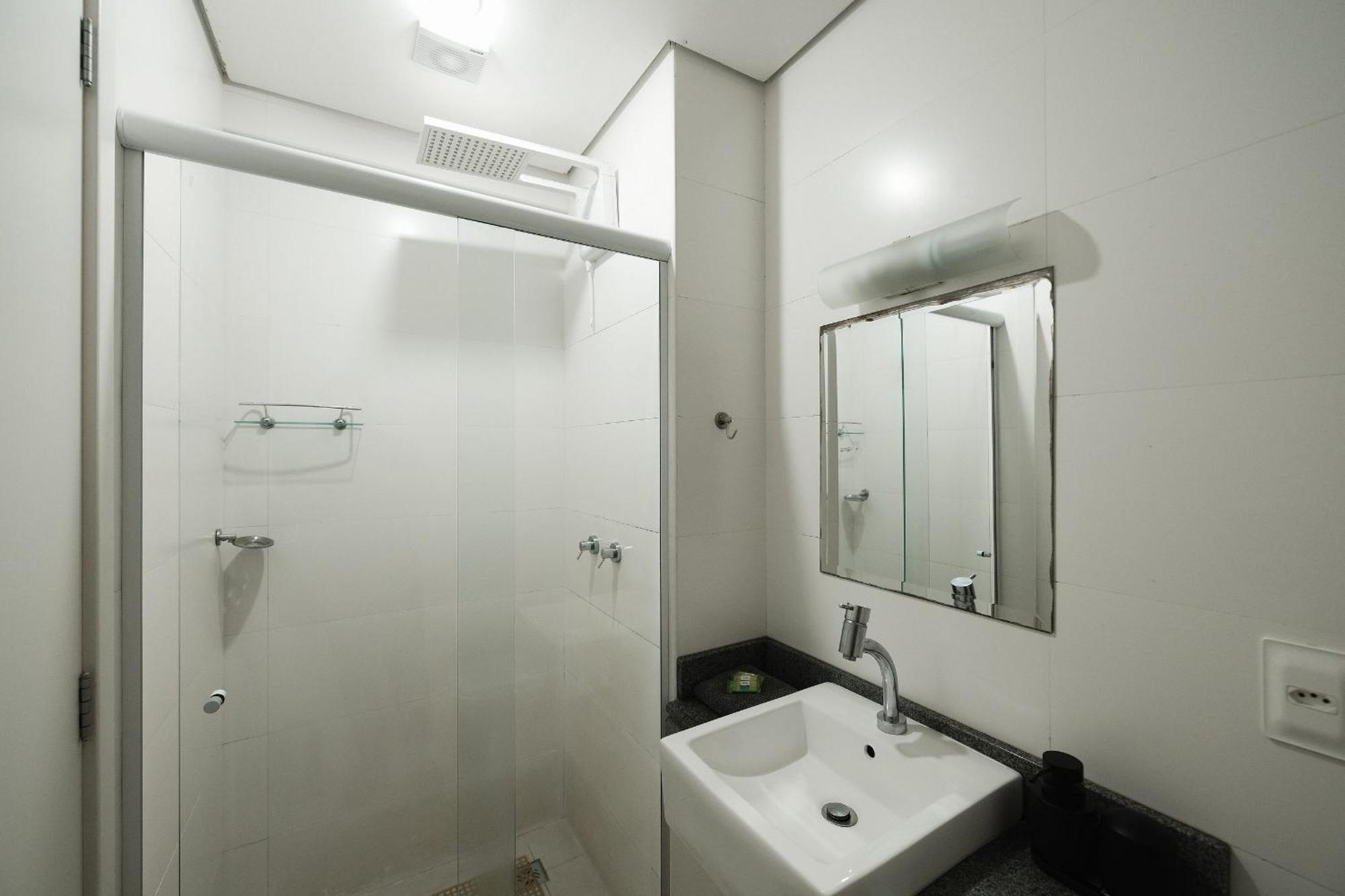 Apto Completo, Central, Com Garagem E Academia! Pelotas Exterior foto